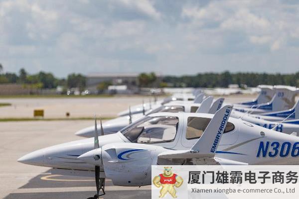 万丰钻石飞机与安柏瑞德航空大学签订12架飞机订单